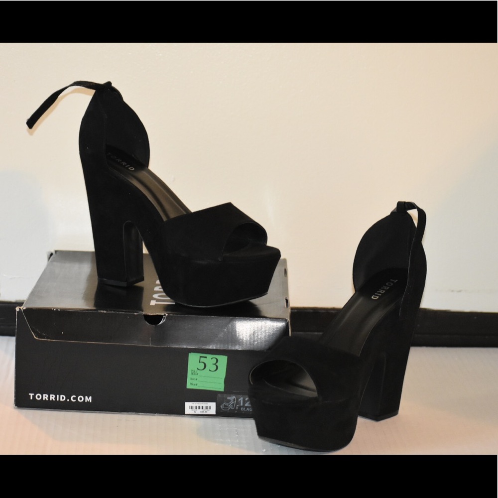 SHOES